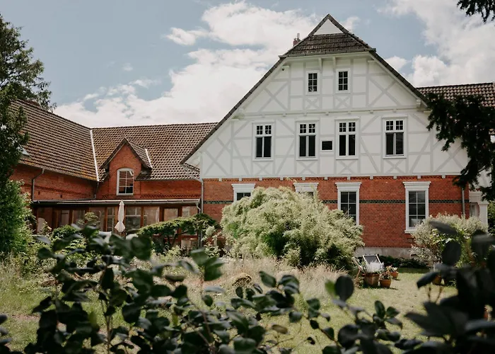 Paerchen Auszeit Am Rande Der Heide Burgunder Apartman